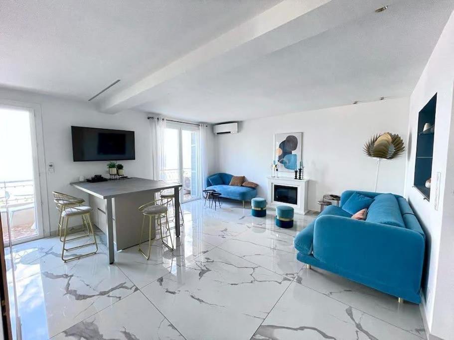 Beach Front, Superbe Appartement Pour 4 Personnes Nice Exteriör bild
