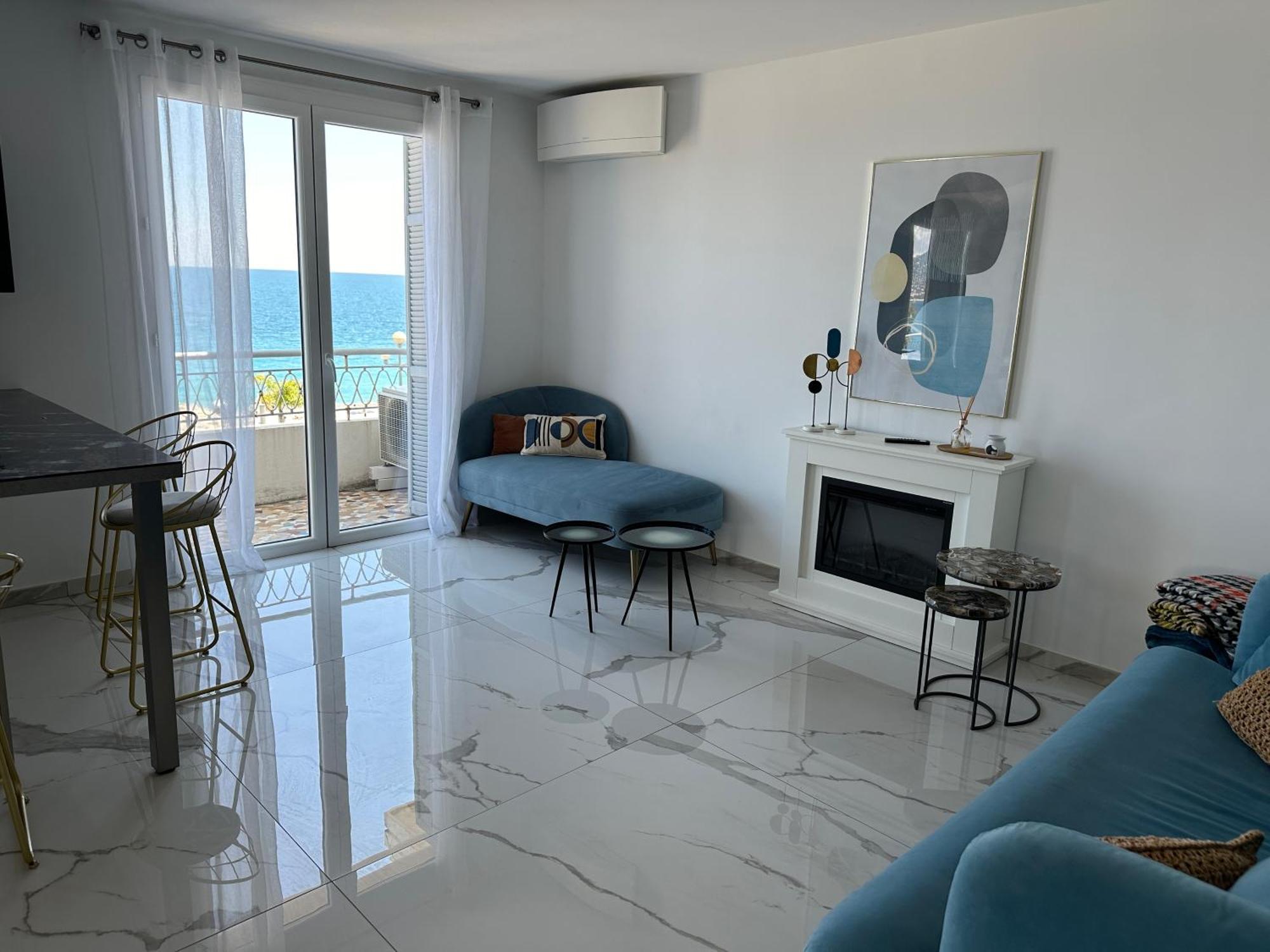 Beach Front, Superbe Appartement Pour 4 Personnes Nice Exteriör bild